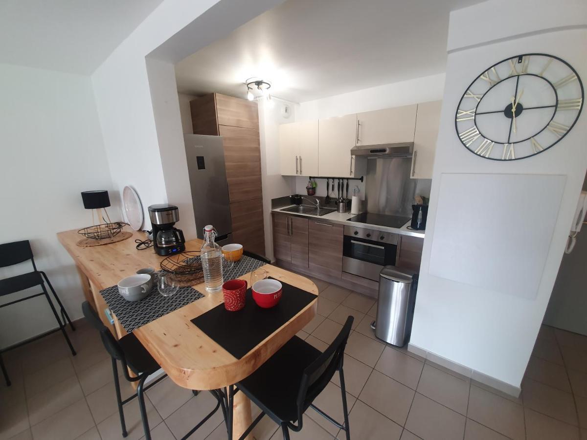 T3 Le Lou-Piscine & Parking - 5Min Des Thermes Greoux-les-Bains Bagian luar foto